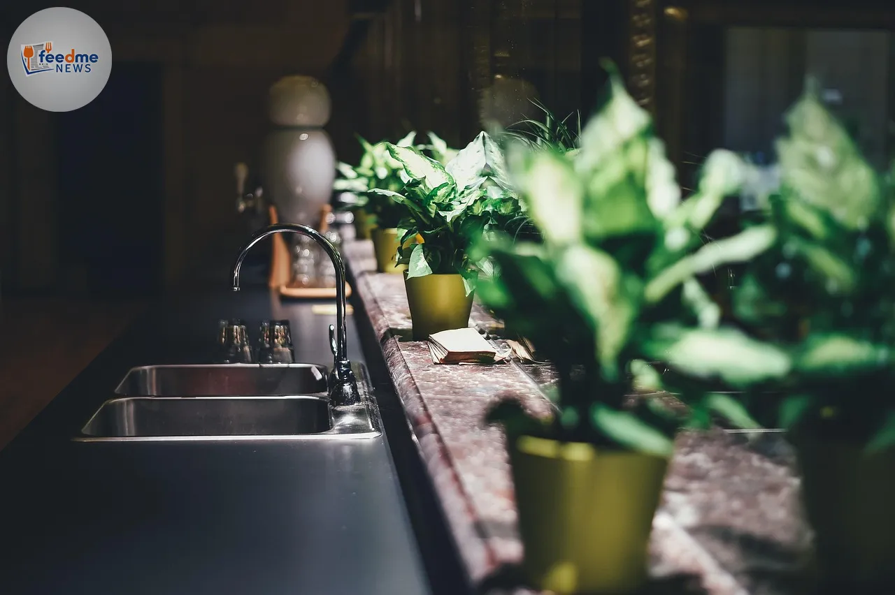 Innovative Kitchen Design: The Practical Alternative to the Traditional Island