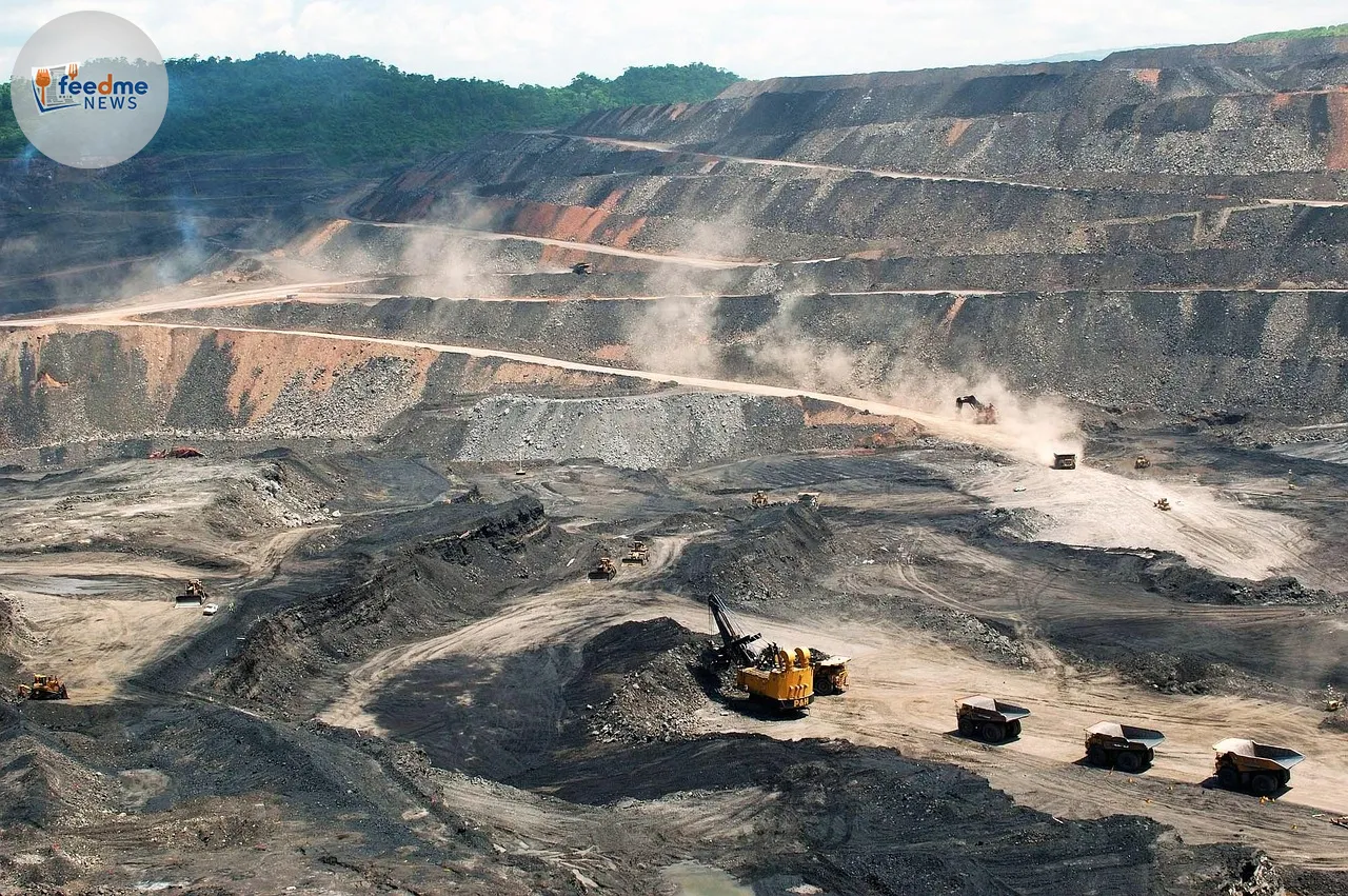 Ukraine and US Forge Strategic Minerals Agreement Amid Geopolitical Tensions