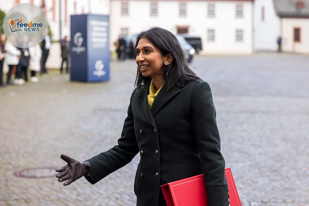 Tensions Rise as Former Attorney General and Trainee Solicitor Clash Over Solicitors Qualifying Exam